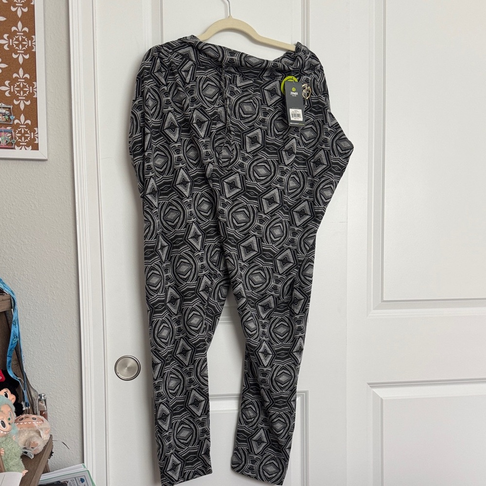 Zumba Fitness Black and Gray heron pants